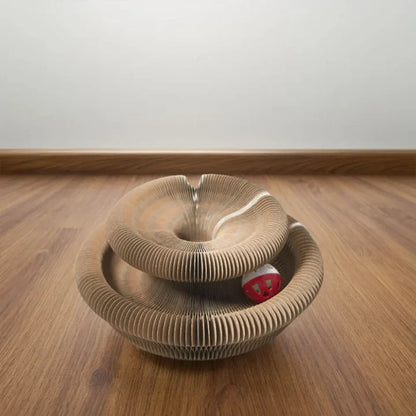 Catfri – kaķu skrāpēšanas rotaļlieta