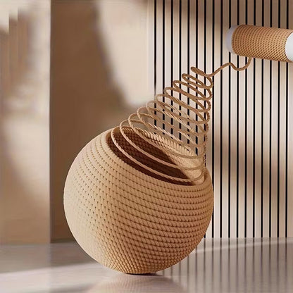 Izturīga, košļāšanai paredzēta rotaļu bumbiņa kaķiem